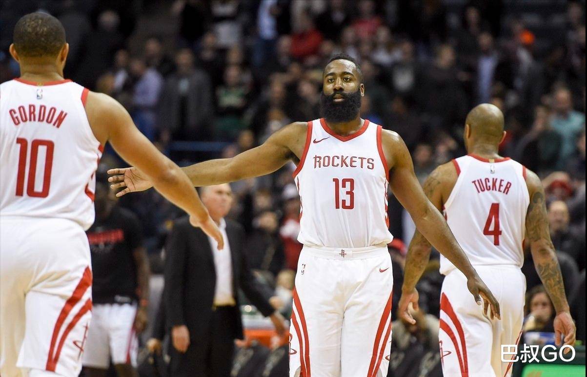 九游-包含哈登重返赛场，最后时刻胜出首场状态出色，澳大利亚队观众沸腾！赢得满堂喝彩的词条