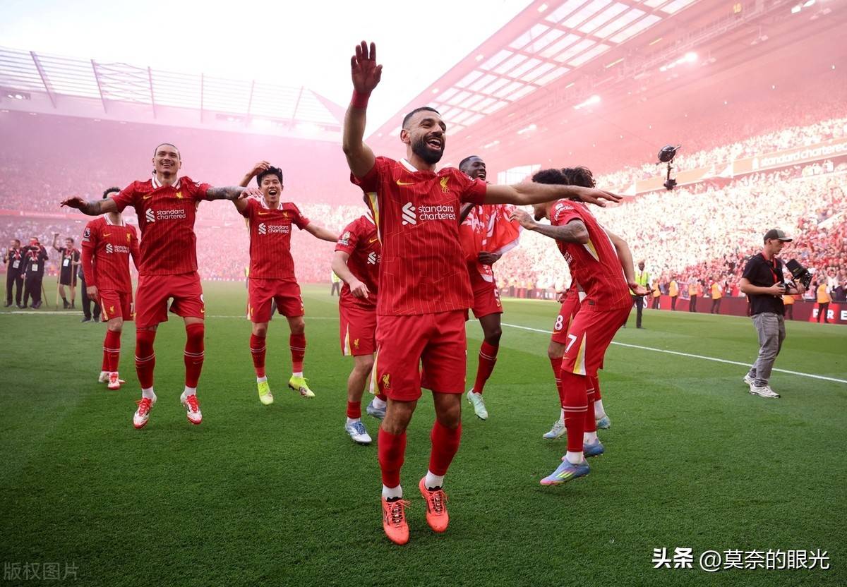 九游体育-萨拉赫意外战胜切尔西,比赛规则变更引爆全场!观众掌声雷动(萨拉赫在切尔西穿几号球衣)