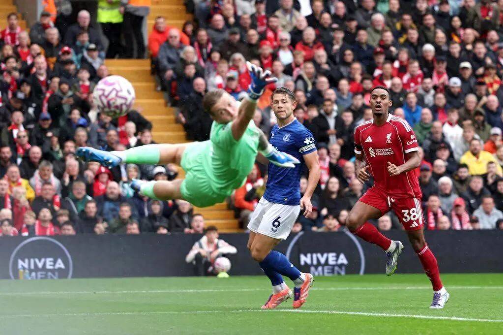 九游娱乐-加时末段NBA总决赛传出新动向;利物浦队长鼓劲;高层表态——更衣室稳定;资深球员宣示担当的简单介绍