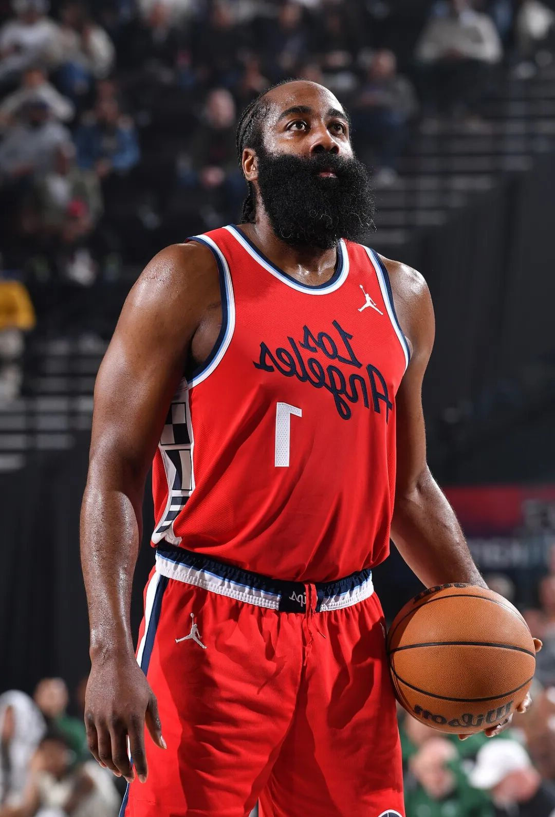 九游-哈登连续十五场比赛得分超过突破纪录，利物浦挑战极限！的简单介绍